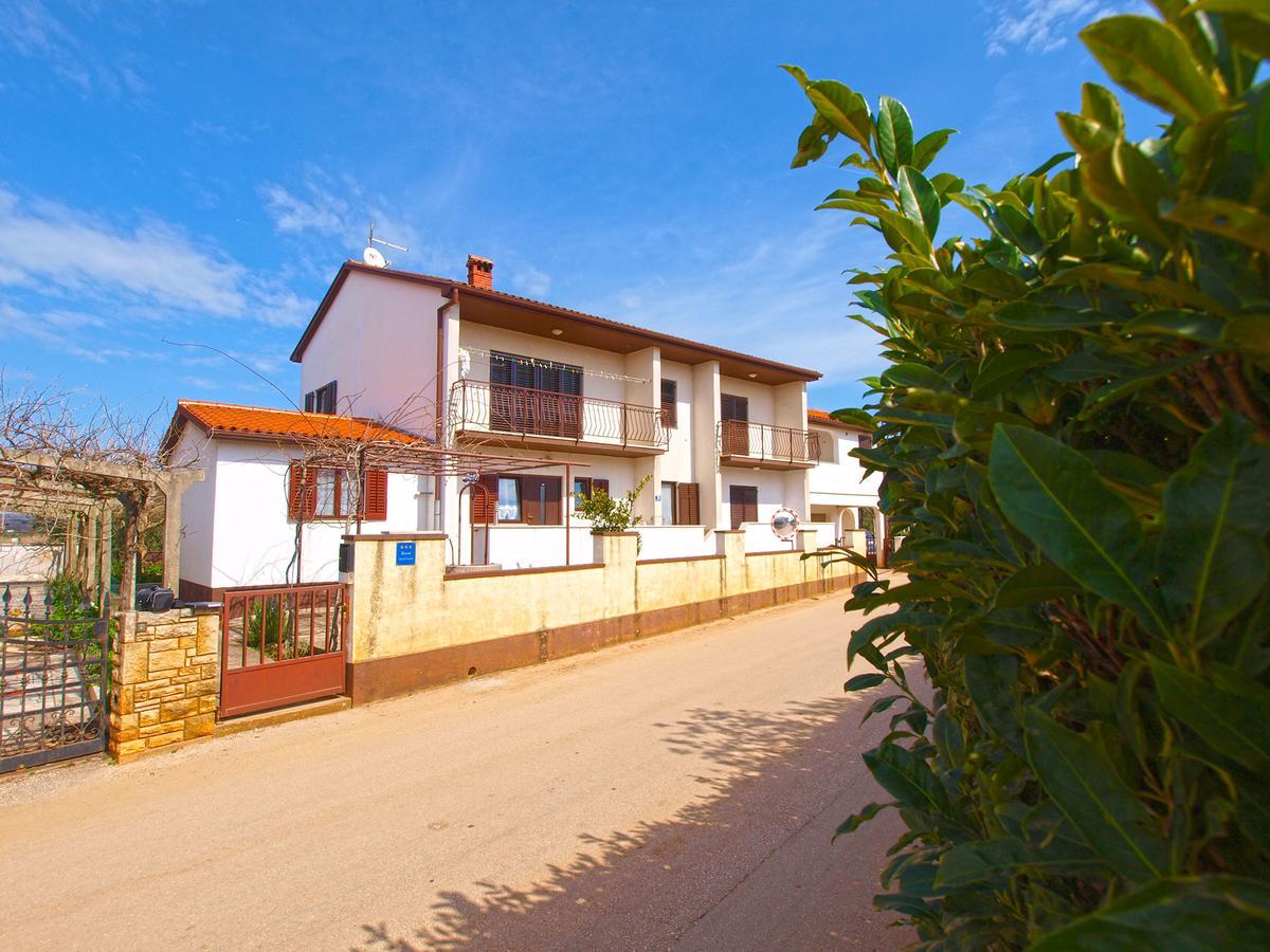 פאז'אנה Apartments Ivan 1031 מראה חיצוני תמונה