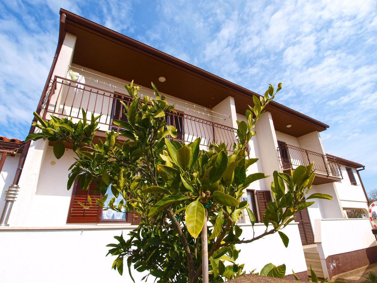 פאז'אנה Apartments Ivan 1031 מראה חיצוני תמונה